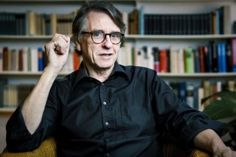 Prof. Dr. Ulrich Clement